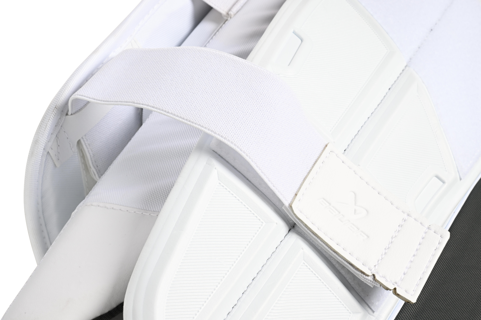 BAUER VAPOR HYPERLITE2 MAALIVAHDIN PATJAT - Image 10